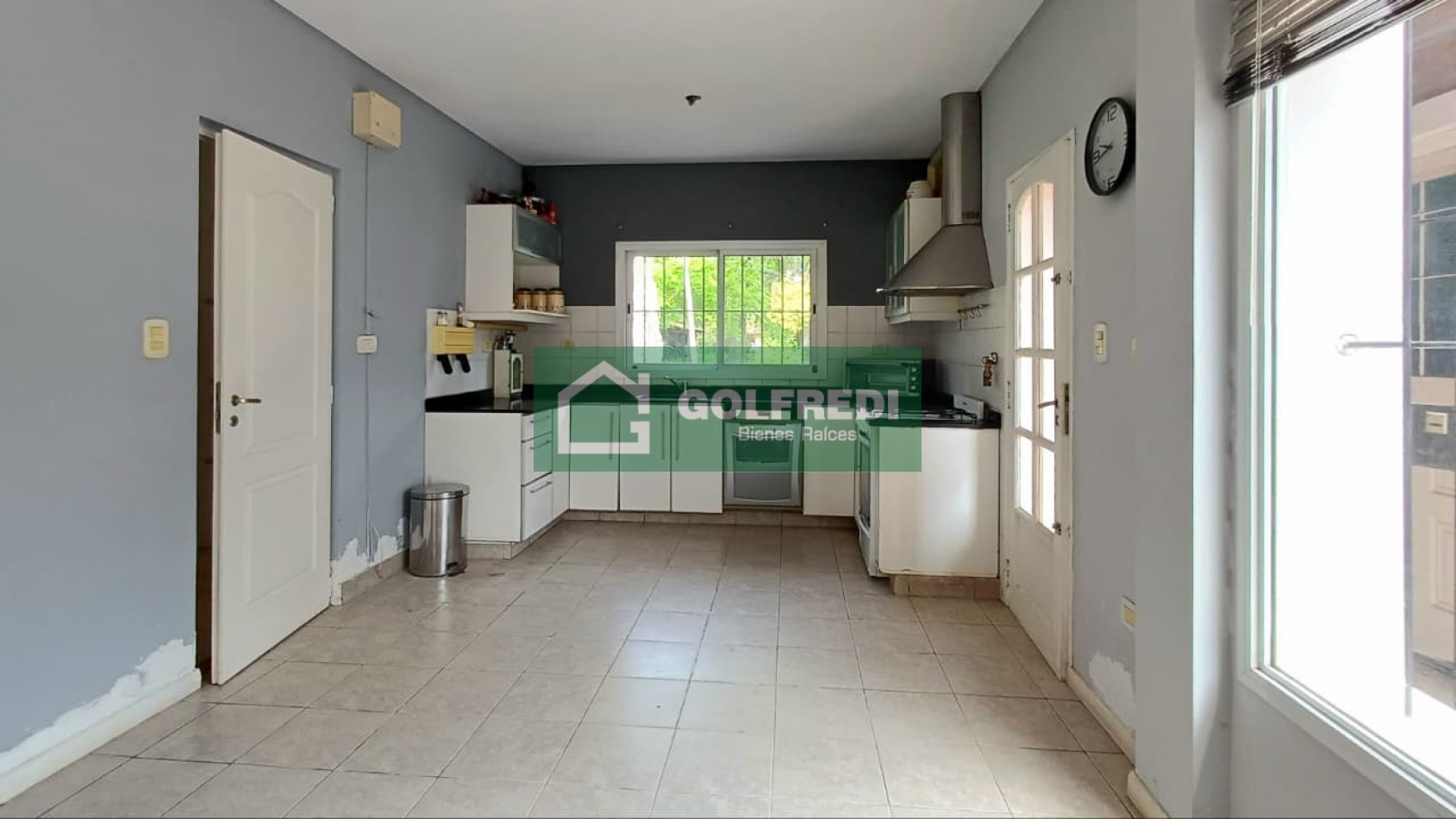 Casa 4 ambientes en Barrio Cerrado