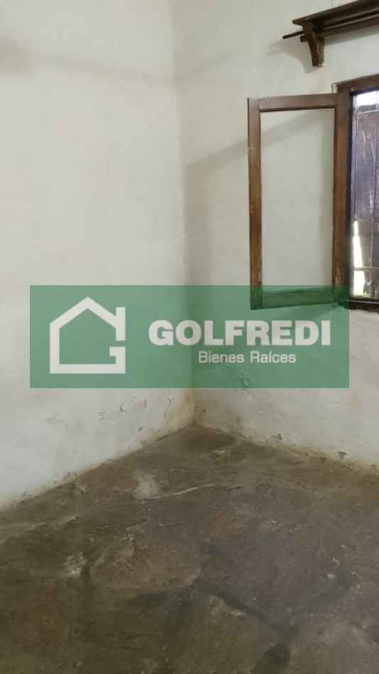 Propiedad en amplio lote