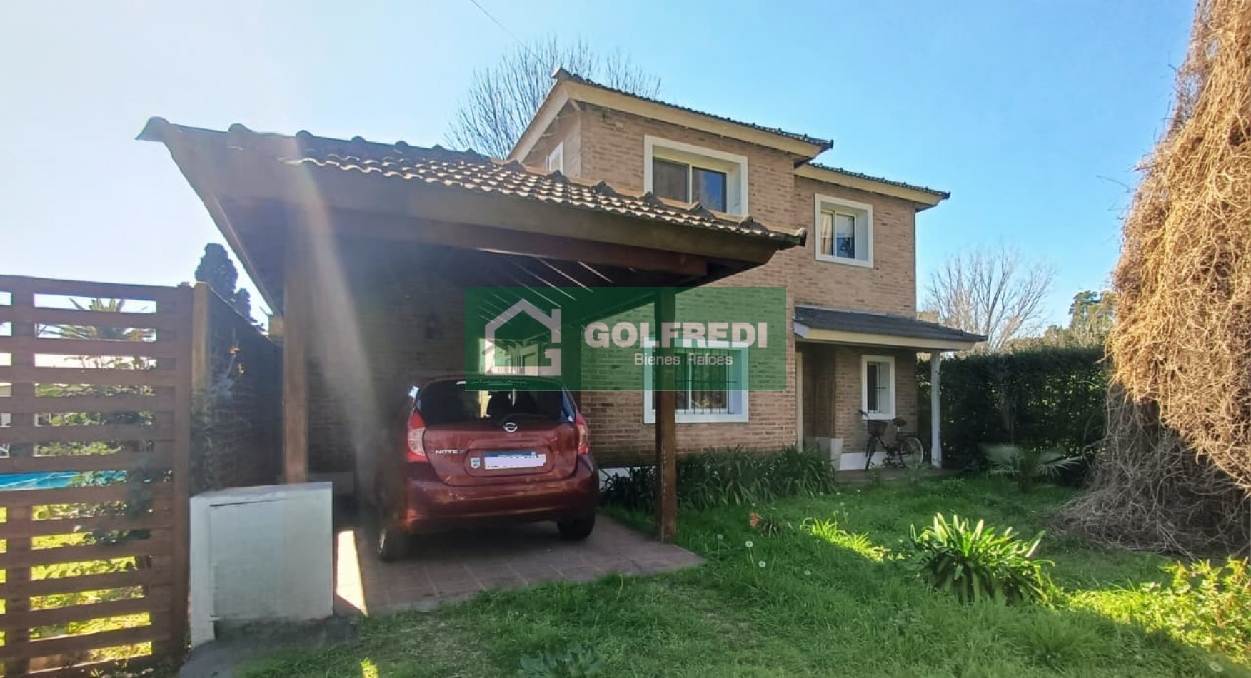 Casa 4 ambientes en Barrio Cerrado