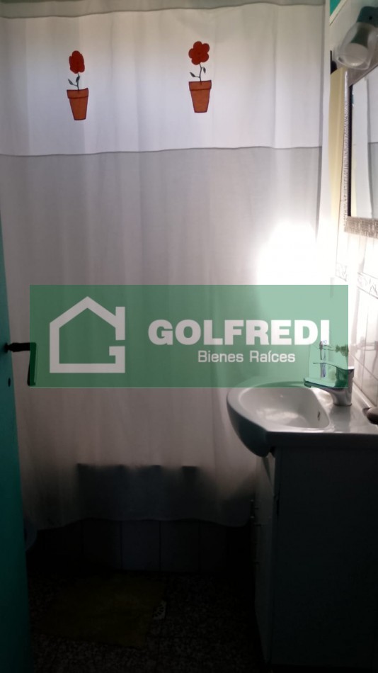 Local, Deposito y Departamentos en Bloque