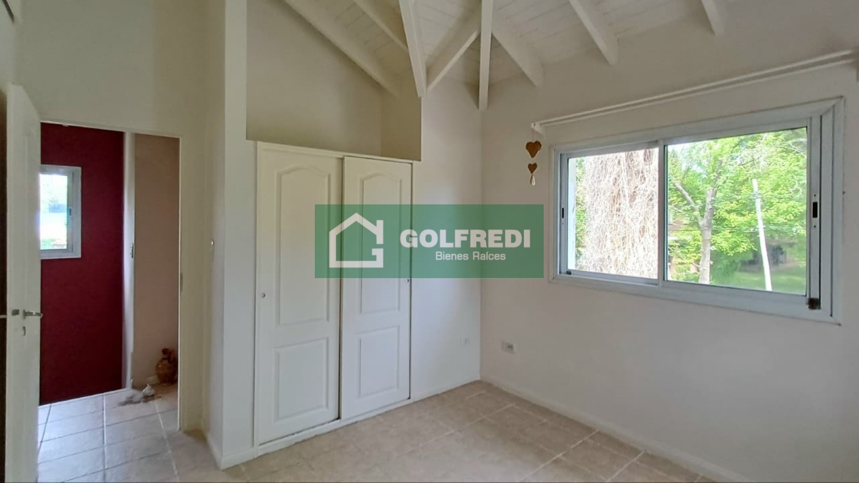 Casa 4 ambientes en Barrio Cerrado