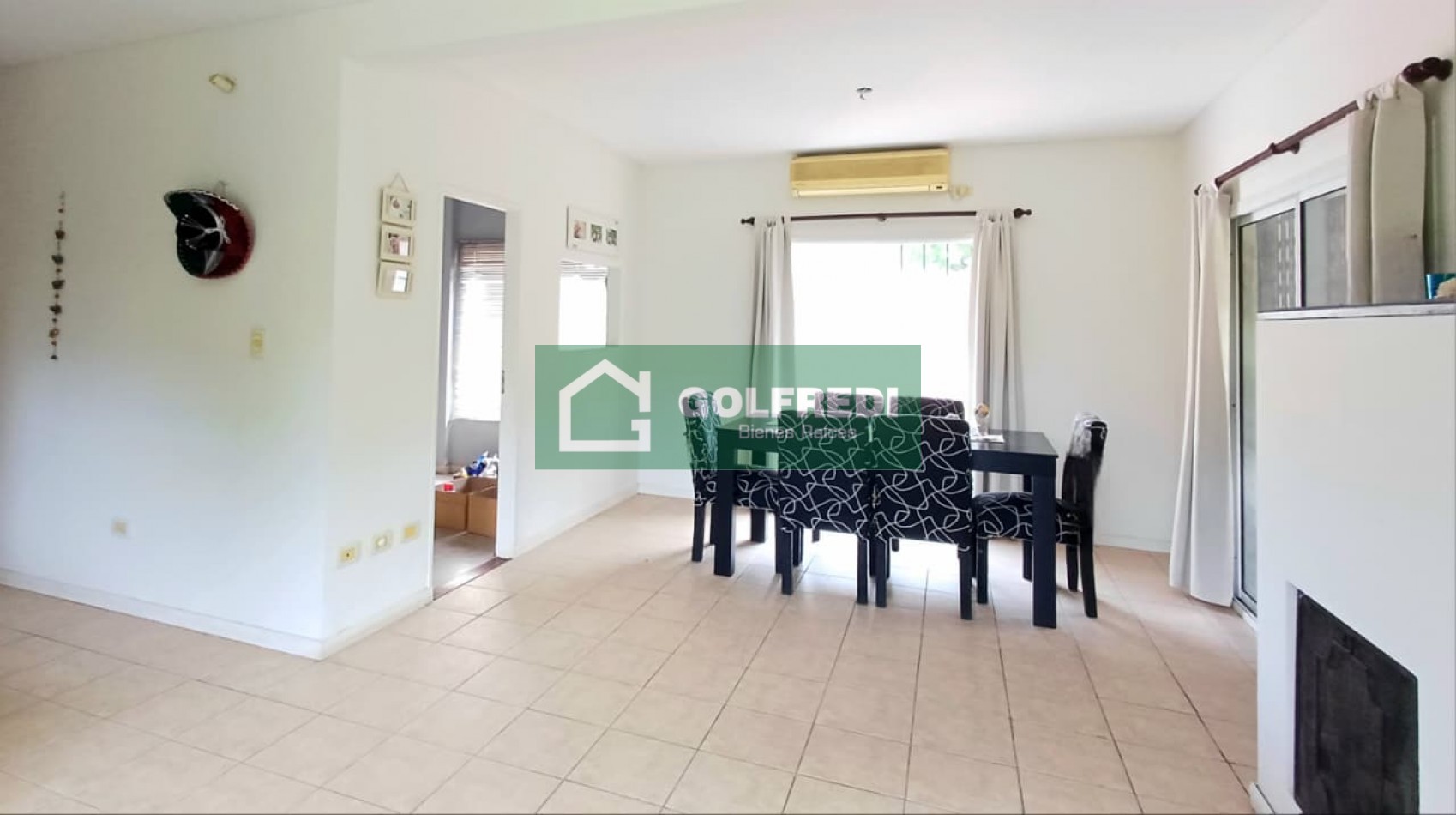 Casa 4 ambientes en Barrio Cerrado