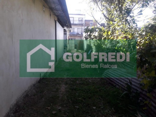 Casa con Galpon en Virreyes