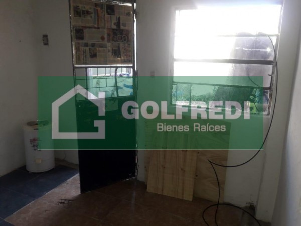 Casa con Galpon en Virreyes