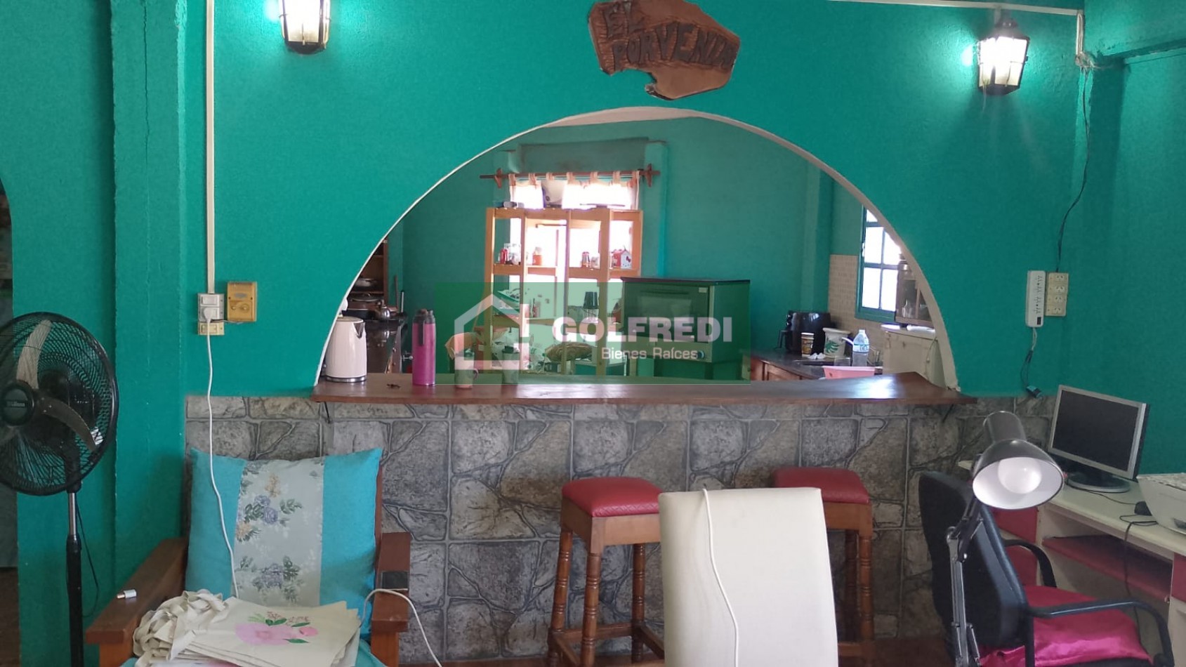 Local, Deposito y Departamentos en Bloque