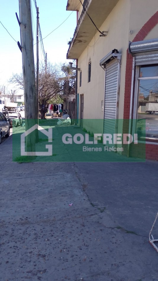 Local, Deposito y Departamentos en Bloque