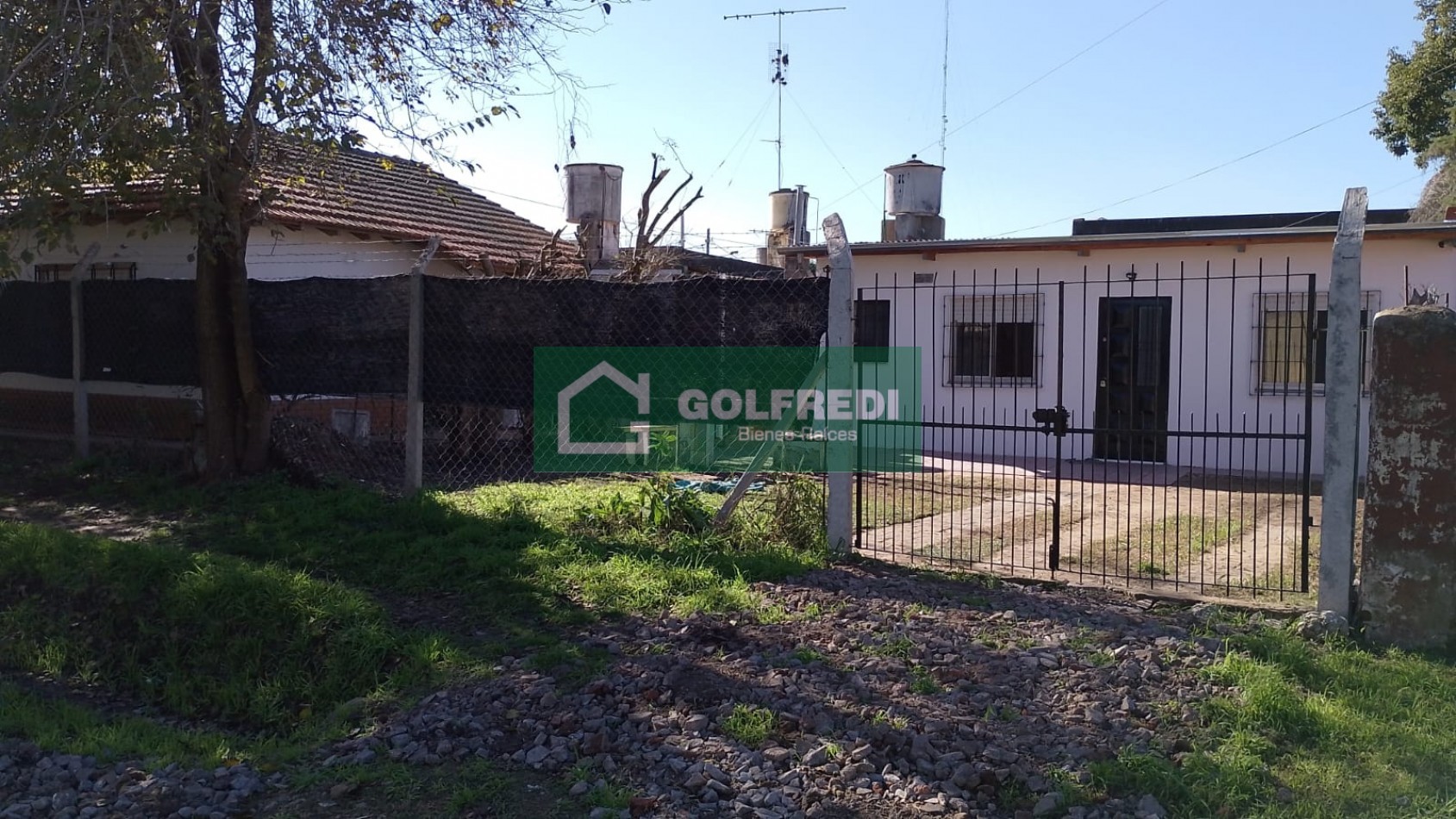 Dos casas en un mismo Lote