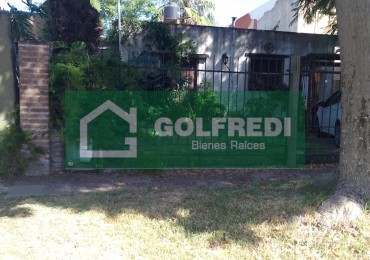 Propiedad en amplio lote