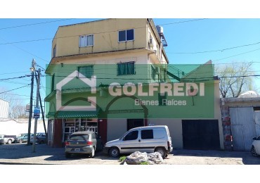 Local, Deposito y Departamentos en Bloque